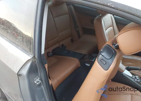 2011 BMW 335I xDrive z USA, uszkodzony, nr VIN WBAKF9C5XBE619808